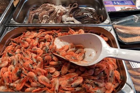 Crabs (Brachyura) at a weekly market market, the Netherlands