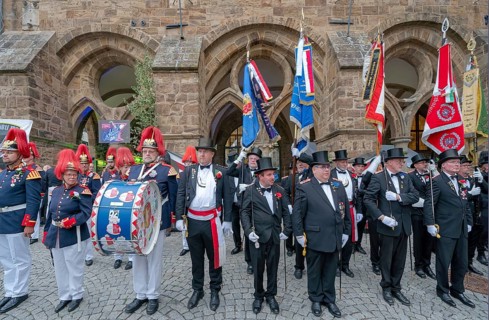 March in front of historic town hall Free shooting Minden 2026 Germany