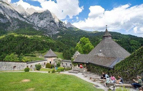 Lower courtyard of the castle with castle wall, Hohenwerfen Fortress, Werfen, Pongau, Salzburg