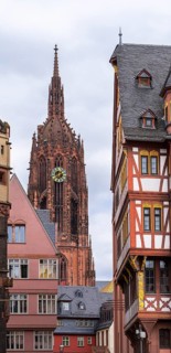 Half-timbered houses on Römerberg with St. Bartholomew's Cathedral in the background, Frankfurt am