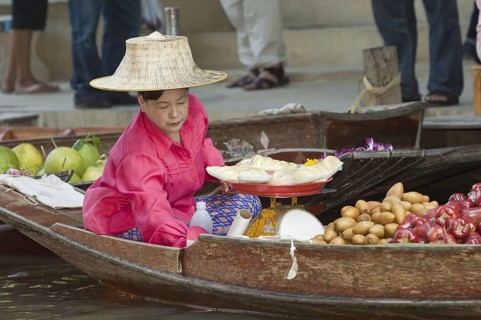 Damnoen Saduak Floating Market Thailand