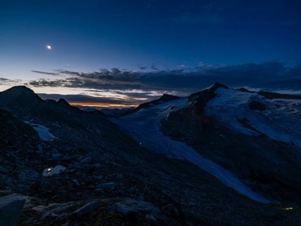 Glaciated summit of Grossvenediger, at dawn, Venice Group, Hohe Tauern National Park, Province of