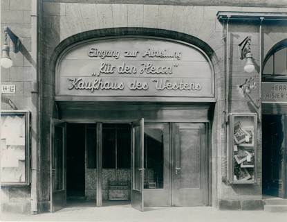 Berlin, Schöneberg, KaDeWe department store, side entrance, Ansbacher Straße 12-14, department for