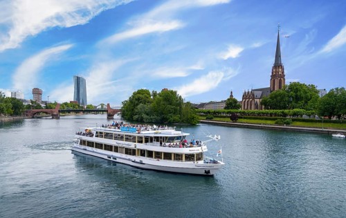 Passenger ships at Primus pier Eiserner Steg, Mainkai, round trip and sightseeing, Frankfurt am