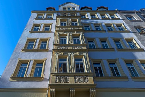 Bay window of an apartment building built around 1900 in Art Nouveau, Nuremberg, Middle Franconia,