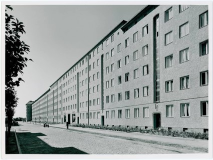Berlin, Zehlendorf, Brettnacher Str., residential buildings, post-war buildings, architecture, Max