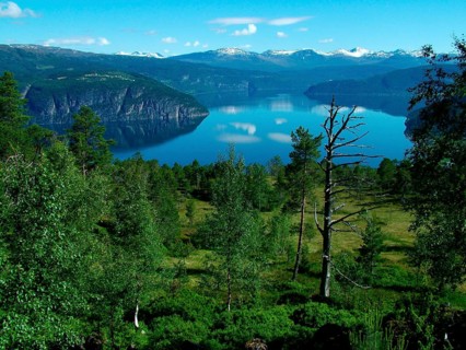 Geography, travel, Norway, Innvikstfjorden, Karistova, fjord, mountains, forest. Geography, Travel,