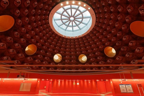 Chiaia metro station, platform, design architect Uberto Siola, art subway, Metrò dell'Arte, Naples,