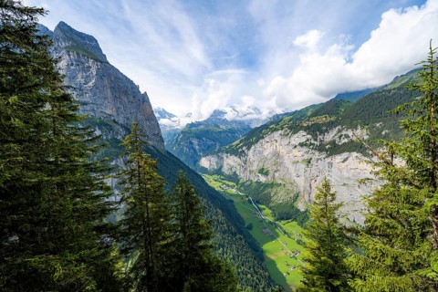 View of the Lauterbrunnen valley, Mettlenalp, picturesque mountain landscape, Bernese Alps, Bernese