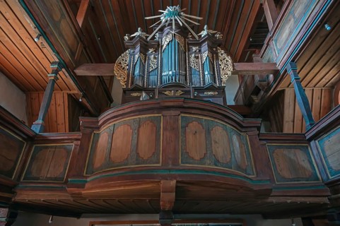 Organ gallery, Orge built in 1746, St. Andreas church, a Gothic hall church, mentioned as early as