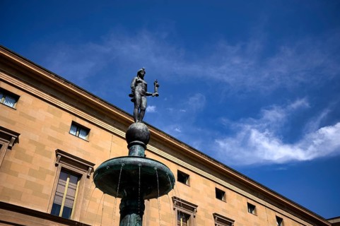 Kronprinz-Rupprecht-Brunnen vor Residenz, Munich, Bavaria, Germany