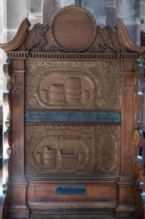 Craftsman's chair, alms chair, renovation on steel band 1726, Guild of Schwarz-und Weissbüttner,