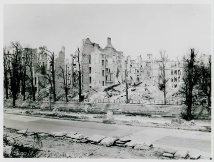 Wehrmacht High Command, Tirpitz Ufer, Berlin, end of war, World War II, destroyed buildings and