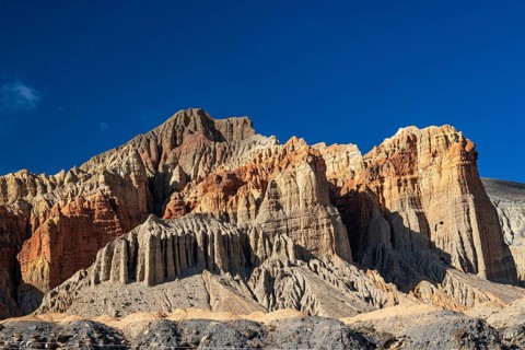 Erosion landscape, red rocks near Dhakmar, Mustang, Upper Mustang, former kingdom, Himalayas, Nepal