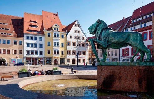 Freiberger Obermarkt bronze fountain monument with the heraldic lion, Wettiner, Silberweg, ore
