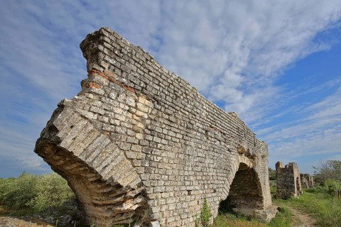 Roman ancient Aqueduc de Barbegal, aqueduct, Roman period, Fontvieille, Alpilles, Bouches-du-Rhône,