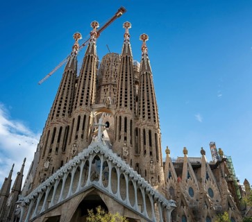 Sagrada Familia by Antoni Gaudi, Barcelona, Catalonia, Spain