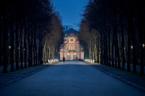 The light benches by artist Stefan Sous in the Hofgarten, entitled UV-A UV-B, 14 completely