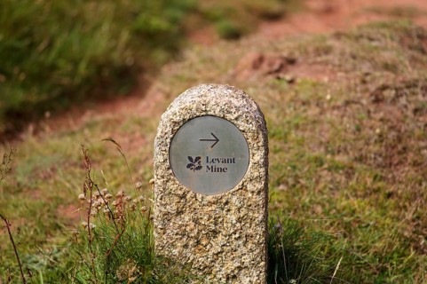 Signpost, Waystone, Levant Mine, Tin Mine, Tin Mine, Mining, Pendeen, Trewellard near St Just in