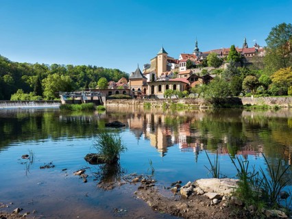 View of the town of Loket on the River Cheb, Loket, Bohemia, West Bohemia, Karlovy Vary, Karlovy