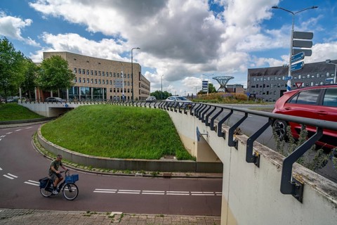 Roundabout in the Dutch city of Houten, the lanes for cars and bicycles are separated, the cycle