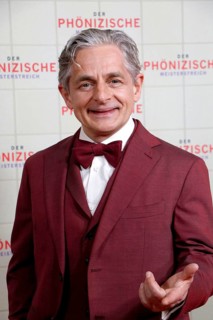 Volker Zack Michalowski at the Berlin premiere of DER PHÖNIZISCHE MEISTERSTREICH at the Delphi