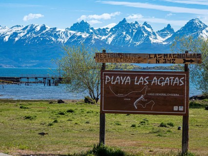 Beach Playa Las Agatas, village Puerto Guadal at lake Lago General Carrera, Patagonia, Chile