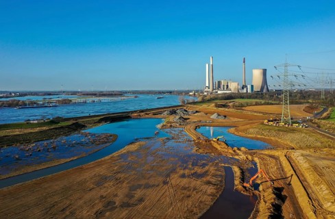 Dinslaken, North Rhine-Westphalia, Germany, New Emscher estuary into the Rhine. Construction site