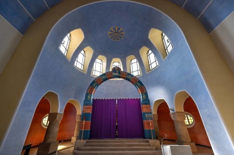 Chancel with Lenten cloth of St Stephen's Church, Art Nouveau building with neo-Romanesque
