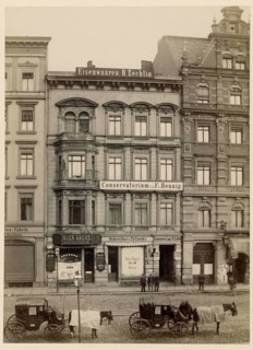 Alexanderstr. 49, Berlin, Mitte, Conservatorium, small businesses, historic city facades with shops