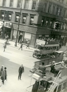 Berlin, Mitte, Unter den Linden, Friedrichstraße, C. S. Gerold Sohn, Jewish, wine wholesaler,