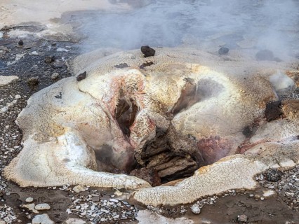 Hot spring Eyvindarhver, Hveravellir geothermal area, Iceland
