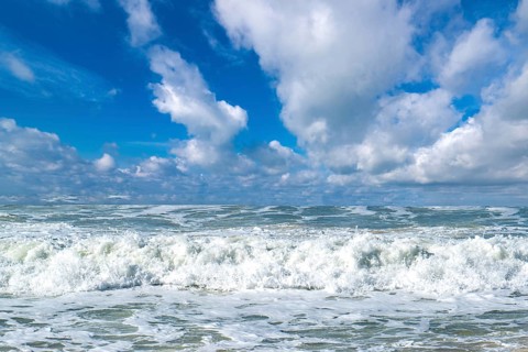 Andalucia, beach, clouds, cumulus, blue sky, waves, surf waves, fresh, clear, summer, Costa de la
