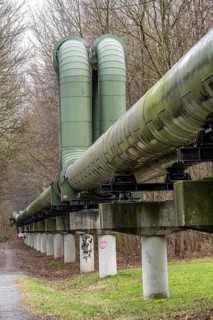 Iqony district heating pipes in Gelsenkirchen, U-shaped expansion bend for length compensation