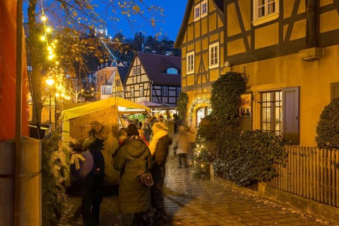 Elbhangfest Christmas market in Dresden Loschwitz in the historic village center of Loschwitz