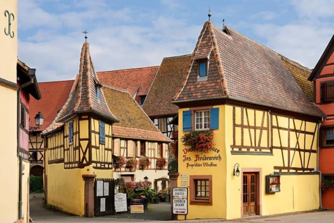 Weingut Joseph Freudenreich, Unterlindenhof, Eguisheim, Haut-Rhin, Alsace, Grand Est, France