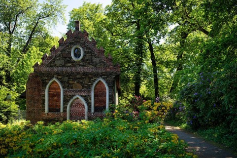 Former brick cowshed, Wörlitzer Park, Wörlitzer Anlagen, Wörlitz, Oranienbaum, Saxony-Anhalt,