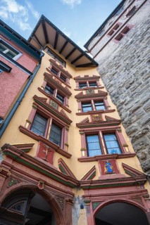The historic, distinctive town house, called Hübscher Winkel right at the Black Gate in the