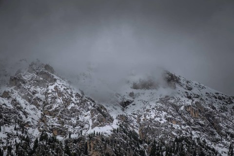 View of a part of the Peitlerkofel group from the Gampenwiese, Dolomites, snow, Puez-Geisler nature