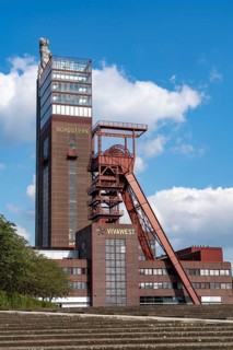Nordsternpark, former site of Nordstern colliery, pithead tower, Nordstern tower, Hercules