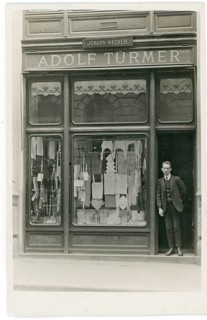 Vienna, shop, underwear, fashion, Adolf Türmer, Johann Wegner, black and white photo of a man