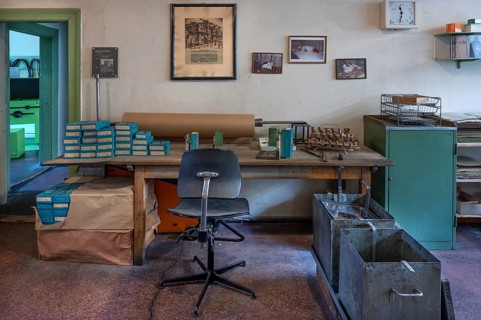 Workplace of the dispatch department in the valve factory, formerly Dietz & Pfriem Ventilfabrik,