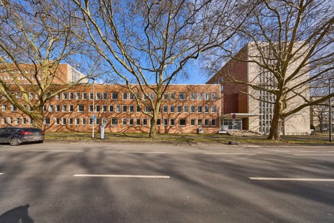 Lower Saxony Ministry of Social Affairs, Labour, Health and Equal Opportunities, brick building,