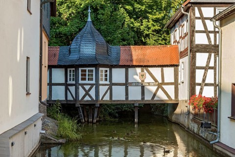 Bridge of Sighs, bridge on wooden piles, closed passage with roof and baroque pavilion,