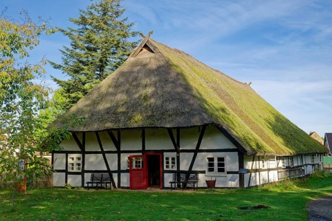 Historic farmhouse Klockenhagen, open-air museum Klockenhagen, historic Mecklenburg village,