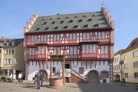 Early Renaissance German Goldsmith's House and Fountain, half-timbered house, Altstädter Markt,