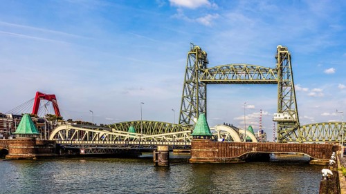 De Hef, historic lift bridge crosses Koningshaven, originally railway bridge today a well-known
