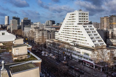 Terrassenhaus Kleiststraße residential and commercial building, Schöneberg, Berlin, Germany