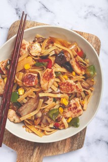 Fried noodles with chicken meat and vegetables, Bami Goreng, Indonesian dish, no people