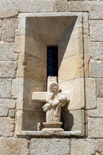 Madonna and baby Jesus Christ sculpture, São Gonçalo church, Amarante, Portugal
